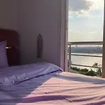 Nile View Apartment In Cairo
