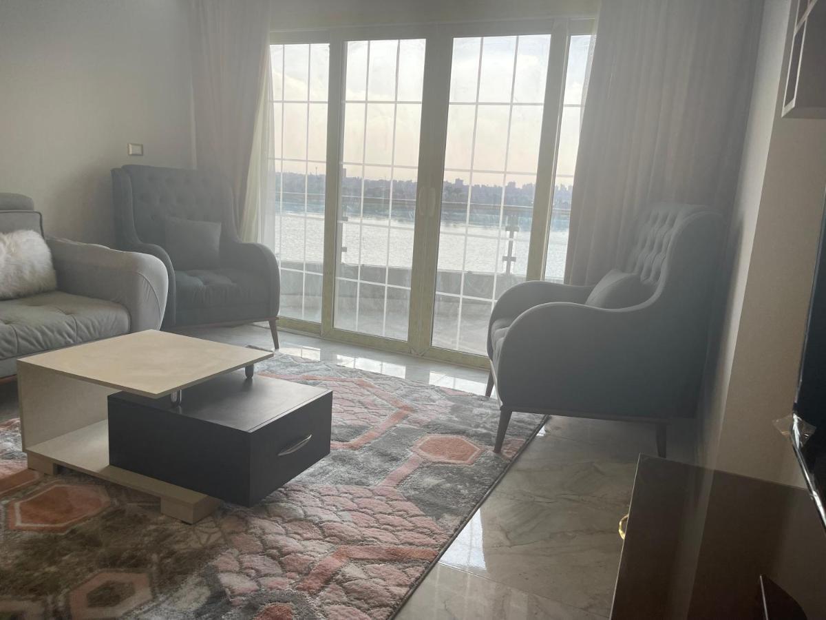 Nile View In Apartment Cairo
